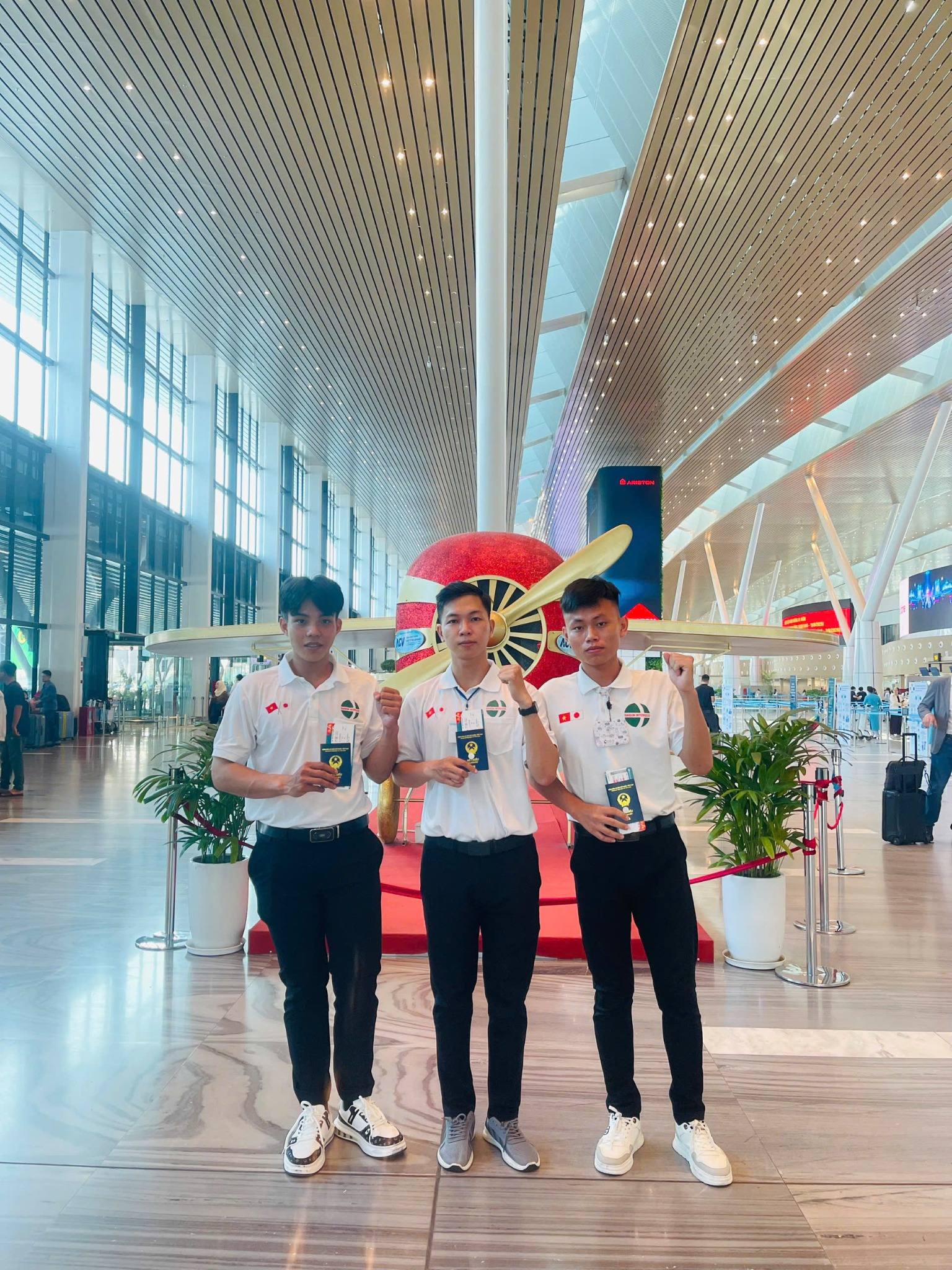 anh 2 nen duoi 500KB